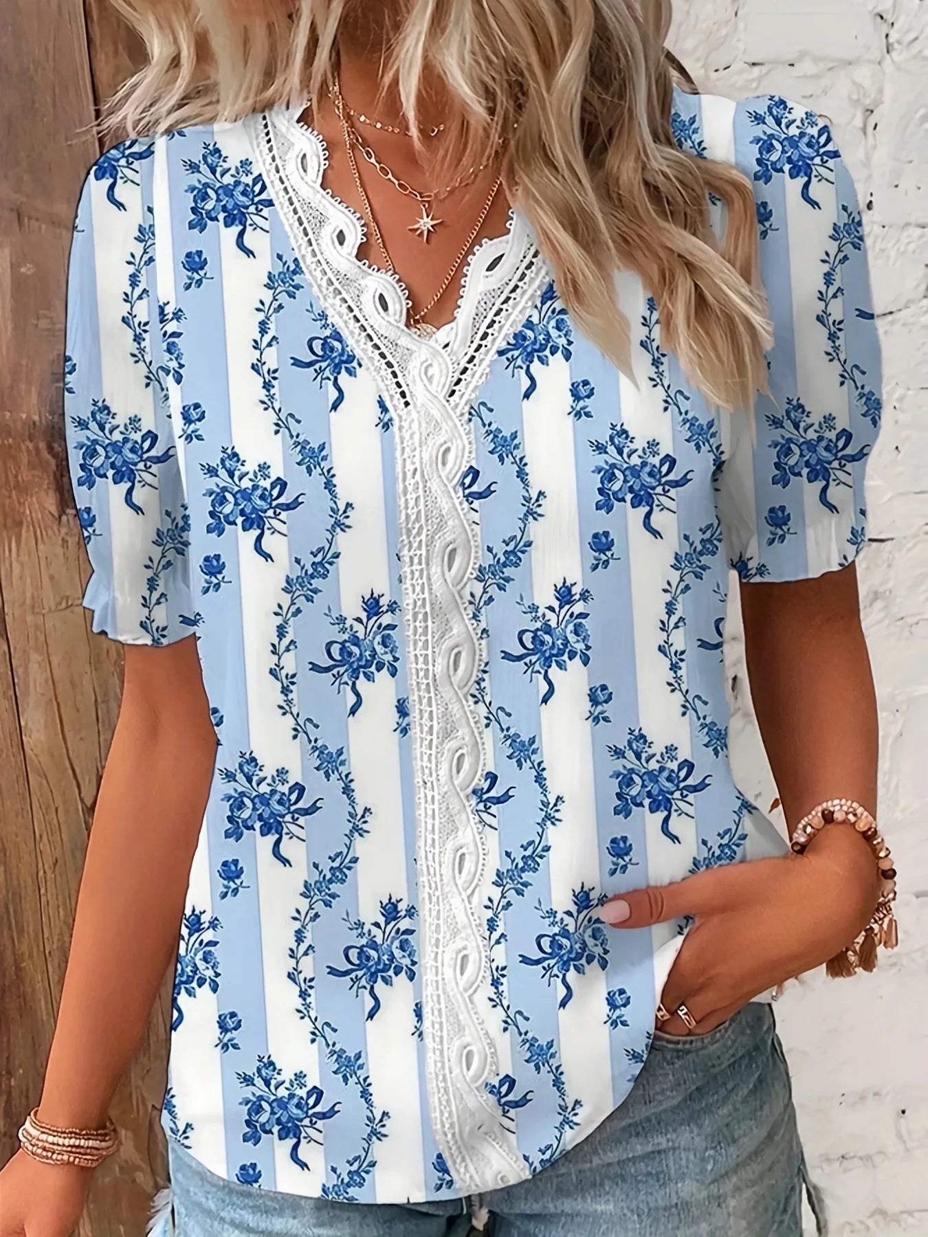 Sarah | Elegante zomerblouse met kantdetails