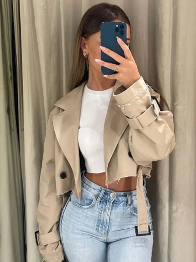 Lotte | Cropped trenchcoat met dubbele knopen